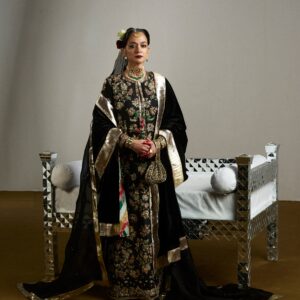 Black velvet kurta set