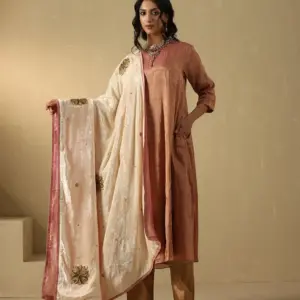 Off-white hand-embroidered zardozi silk velvet doshala luxury ethnic wrap by CoutureCraze